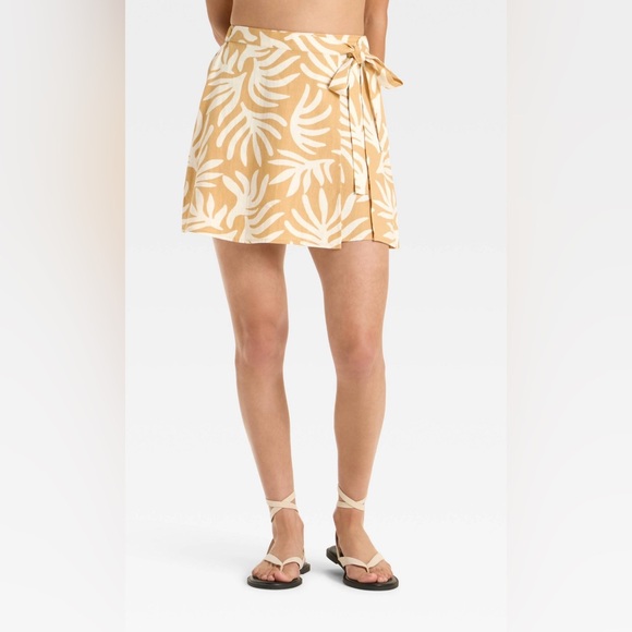 a new day Dresses & Skirts - Women’s Tie Mini A-Line Skirt L